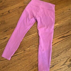 Lululemon women’s Wunder Under 25” leggings size 10